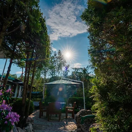 Lodge Zacisze Zygmuntowo *