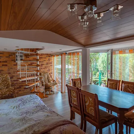 Zacisze Zygmuntowo Lodge *