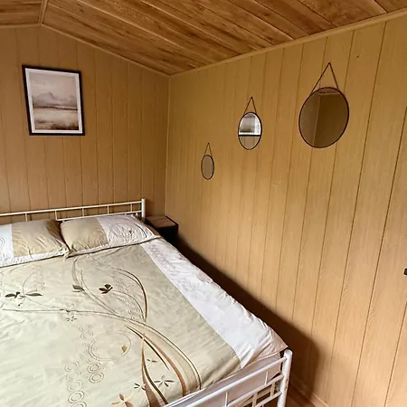 Lodge Zacisze Zygmuntowo *