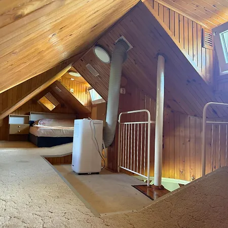 Lodge Zacisze Zygmuntowo *
