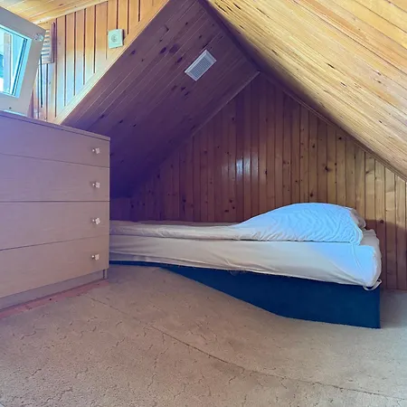 Lodge Zacisze Zygmuntowo *