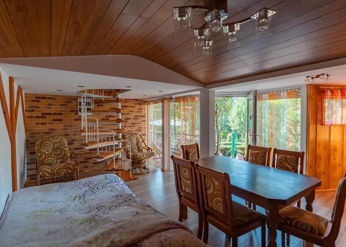 Zacisze Zygmuntowo Lodge *